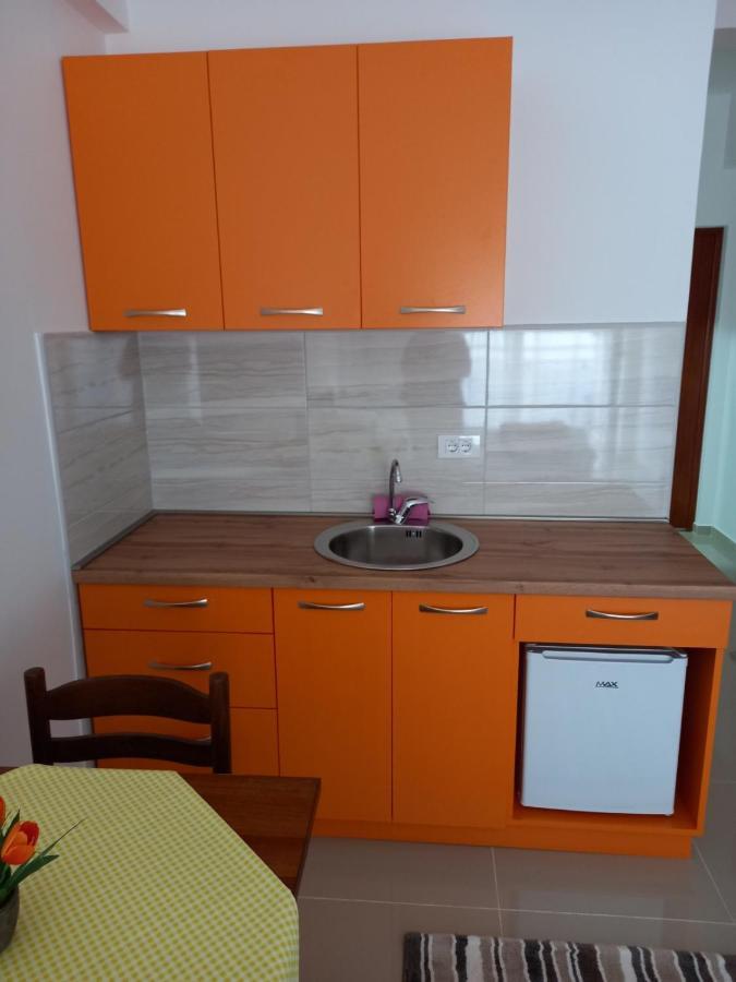 Apartman Savic Plus Apartment บาร์ ภายนอก รูปภาพ